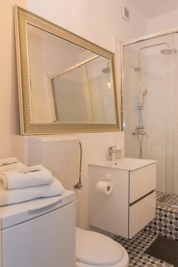 Premium Studio By Mrg Apartments Bucharest